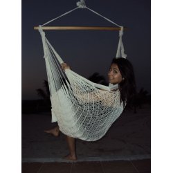 Benvitt Hngstol i Nt