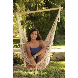 Hngstol, Benvit och mrkrd av nt