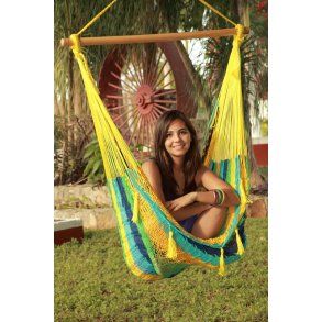Hängstol av nät i farg. Blå, gul, turkos, grön