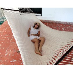 Dekorativ h&auml;ngmatta fr&aring;n Mexico med b&aring;rd och pinne