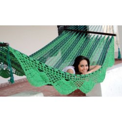 H&auml;ngmattan med mycket fint hantverk